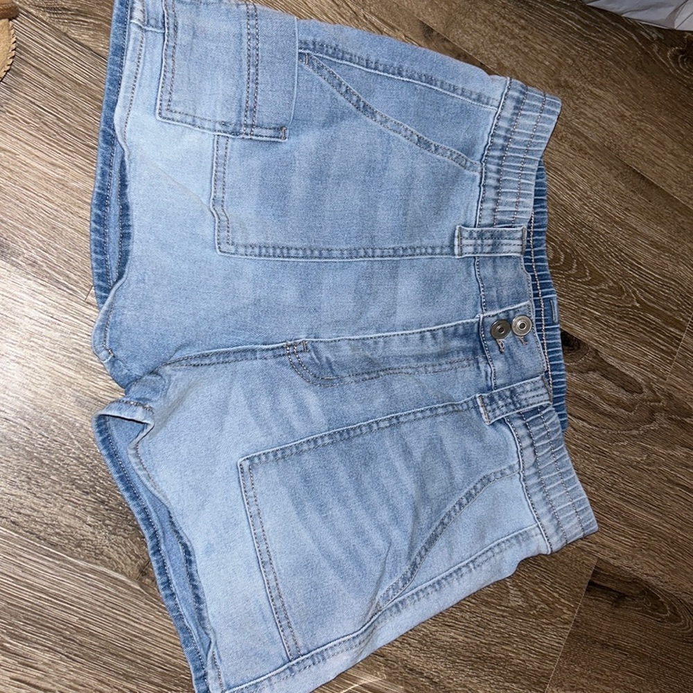 Jean shorts!